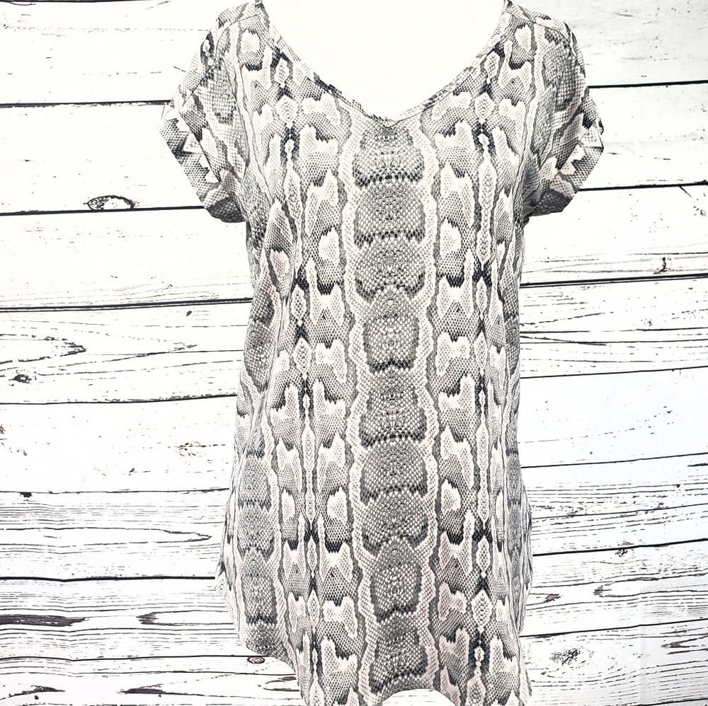 Express Snake Skin Silky T-shirt rolled sleeves XS